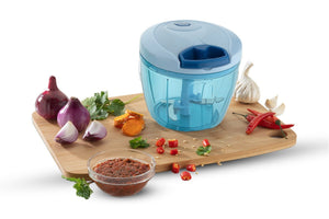 101 Compact & Powerful Hand Held Vegetable Chopper (650 ml)